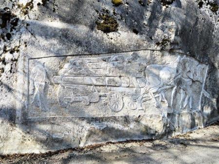 346749Relief konjske vprege v Beli 1(1)